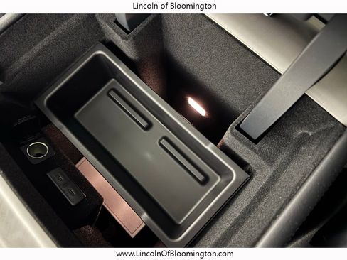 New 2025 Lincoln Navigator L Reserve w/ Jet Appearance Package image 68