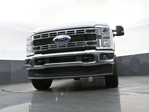 New 2026 Ford F350 XLT w/ Snow Plow Prep Package AWD/4WD image 12