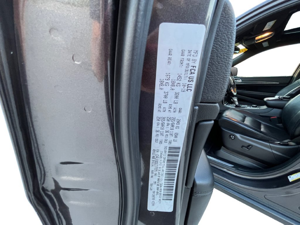 Used 2020 Jeep Grand Cherokee Limited AWD/4WD image 33