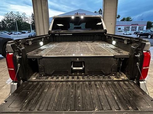 Certified 2025 Toyota Tacoma TRD Sport AWD/4WD image 9