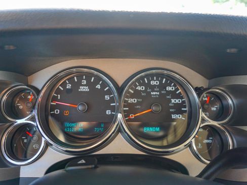 Used 2009 Chevrolet Silverado 1500 LT w/ Power Pack Plus AWD/4WD image 10