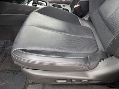 Certified 2025 Subaru Forester Touring w/ Protection Package AWD/4WD image 15