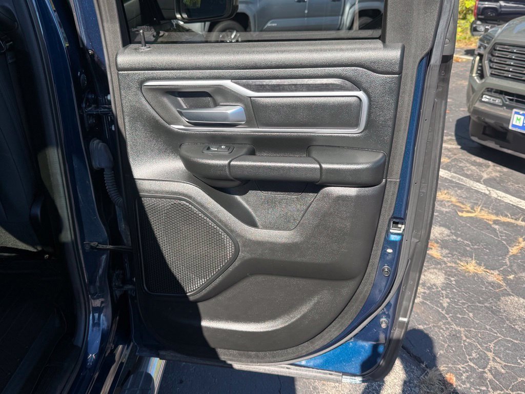 Used 2019 RAM 1500 Big Horn AWD/4WD image 16
