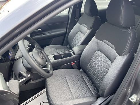 Certified 2026 Nissan Kicks SV FWD image 15