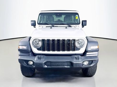 Used 2025 Jeep Wrangler Sport S image 2