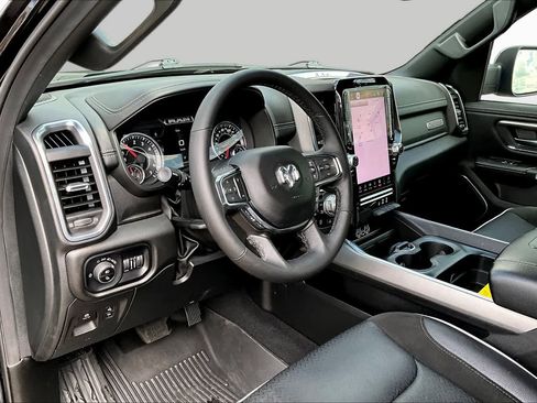 Used 2025 RAM 1500 Laramie w/ Off Road Group AWD/4WD image 18