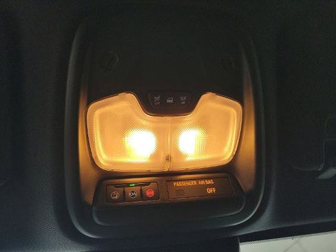 New 2024 Chevrolet Colorado LT w/ LT Convenience Package III image 71