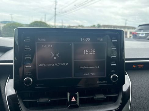 Used 2021 Toyota Corolla LE FWD image 30