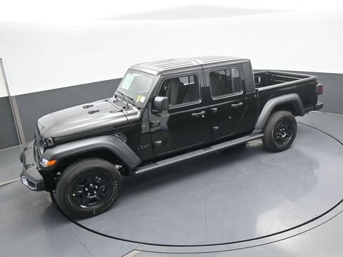 New 2026 Jeep Gladiator Sport image 42