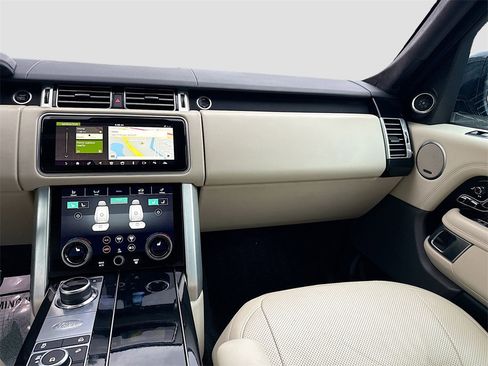 Used 2022 Land Rover Range Rover P525 Westminster Edition image 26