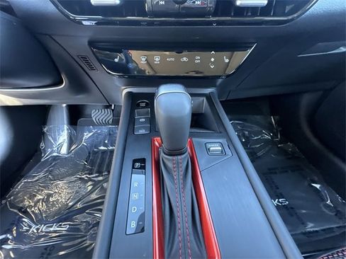 New 2026 Nissan Kicks SR w/ SR Premium Package image 19