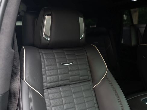 Used 2024 Cadillac Escalade V w/ LPO, ONYX Package AWD/4WD image 60