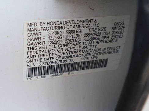 Certified 2024 Acura MDX FWD w/ Technology Package image 21