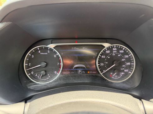 Used 2024 Nissan Sentra SV FWD image 47
