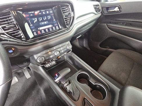 Certified 2024 Dodge Durango GT image 21