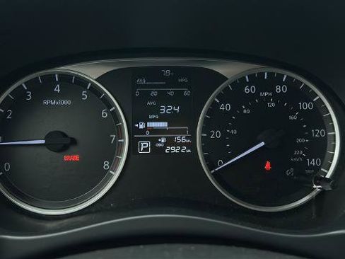 Certified 2025 Nissan Kicks Play S image 24