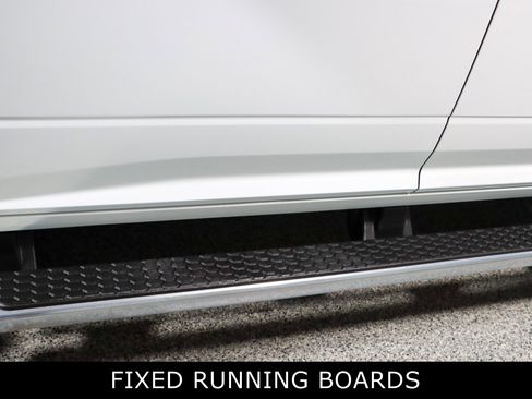 Used 2024 RAM 2500 Tradesman w/ Chrome Appearance Group image 12