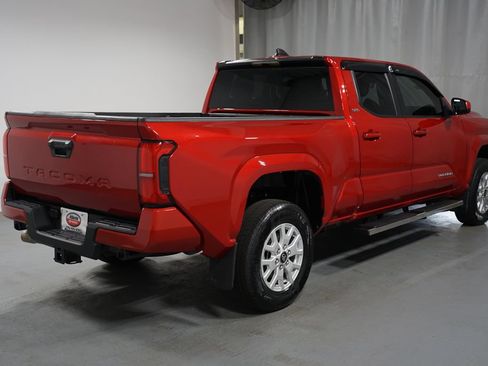 Certified 2025 Toyota Tacoma SR5 RWD image 8