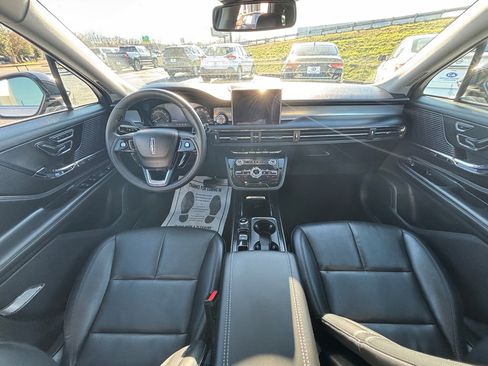 Used 2022 Lincoln Corsair AWD w/ Equipment Group 101A image 2