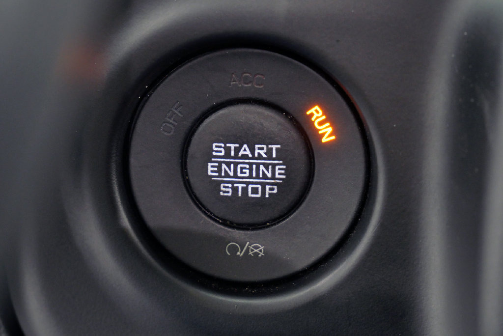 Used 2023 Jeep Gladiator Rubicon w/ LED Lighting Group AWD/4WD image 27