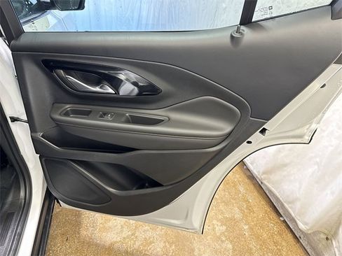 Used 2022 GMC Terrain AT4 w/ Tech Package image 27