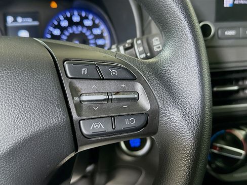 Used 2023 Hyundai Kona SEL FWD image 17