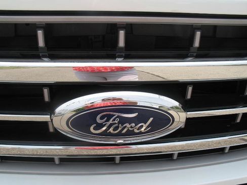 Used 2022 Ford F150 Lariat w/ Equipment Group 502A High AWD/4WD image 81