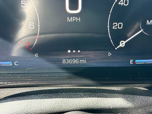 Used 2022 Jeep Grand Wagoneer Series III image 43