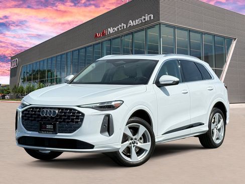 Used 2025 Audi Q5 Premium Plus w/ Premium Plus AWD/4WD image 1