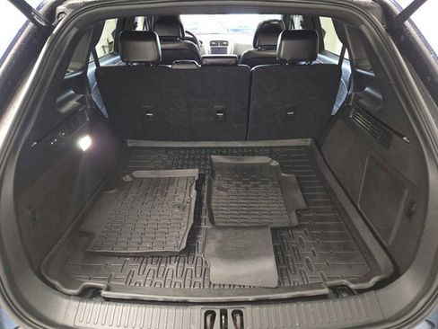 Used 2019 Lincoln Nautilus Select image 15