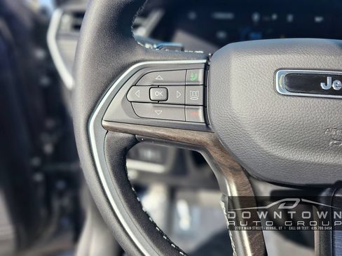 New 2026 Jeep Grand Cherokee Altitude AWD/4WD image 15