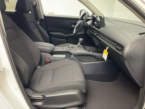 New 2026 Honda HR-V LX image 25