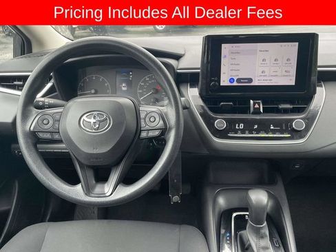 Used 2024 Toyota Corolla LE FWD image 14