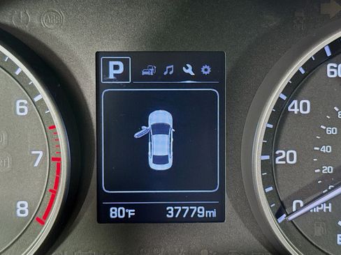 Used 2018 Hyundai Elantra SEL image 15