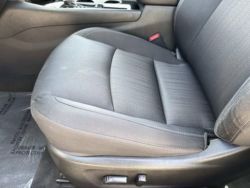 Used 2024 Nissan Altima 2.5 SV FWD image 27