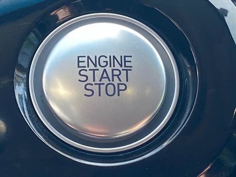 Used 2020 Genesis G70 2.0T w/ Elite Package image 15