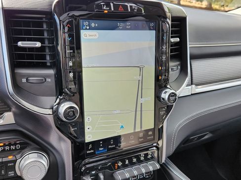 Used 2024 RAM 1500 Limited image 23