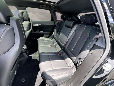 Certified 2025 Cadillac Optiq Luxury 2 w/ LPO, Floor Liner Package AWD/4WD image 22