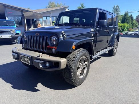 Used 2016 Jeep Wrangler Unlimited Sahara AWD/4WD image 1