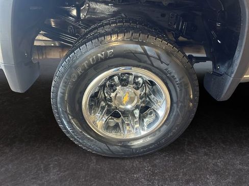 Used 2024 Chevrolet Silverado 3500 LTZ w/ LTZ Plus Package image 27