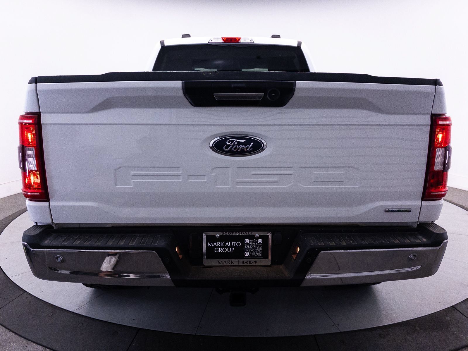 Used 2023 Ford F150 XLT w/ XTR Package AWD/4WD image 15