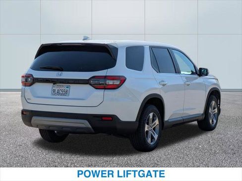 Certified 2024 Honda Pilot EX-L image 7