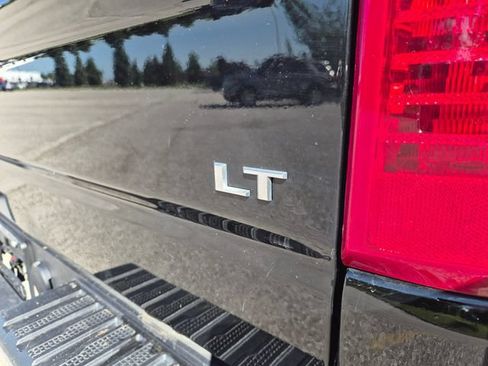 Used 2024 Chevrolet Silverado 1500 LT AWD/4WD image 10