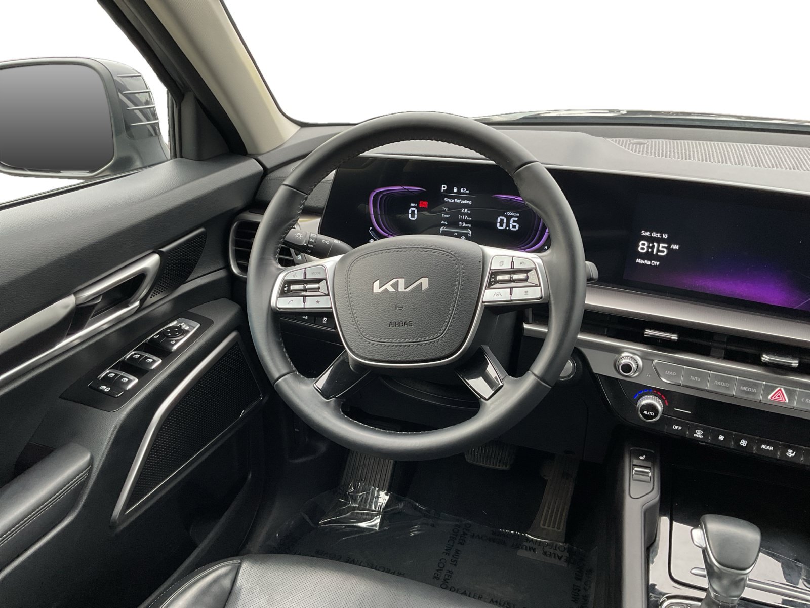 Used 2025 Kia Telluride S FWD image 11