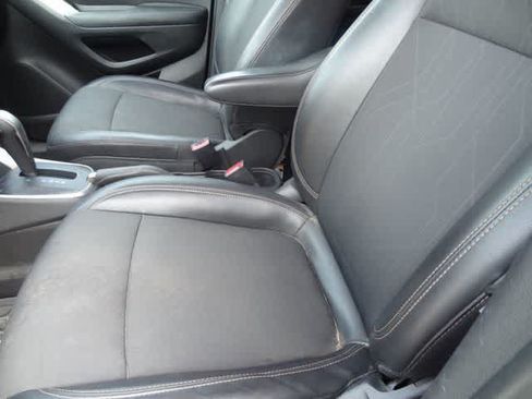 Used 2022 Chevrolet Trax LT w/ Sport Edition AWD/4WD image 5