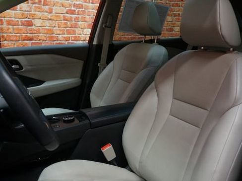 Certified 2024 Nissan Rogue SV w/ SV Premium Package AWD/4WD image 10