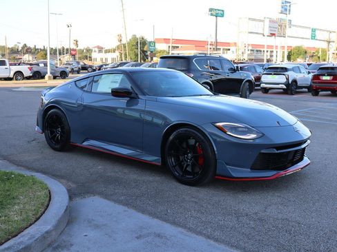 New 2025 Nissan Z NISMO w/ Floor Mat Package image 13