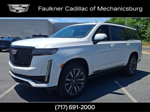 Used 2024 Cadillac Escalade Sport Platinum AWD/4WD image 3