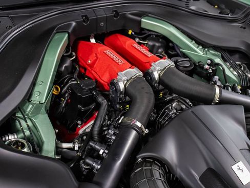 Certified 2024 Ferrari Roma Spider RWD image 57
