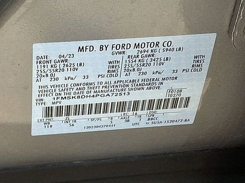 Used 2023 Ford Explorer XLT w/ Equipment Group 202A AWD/4WD image 28